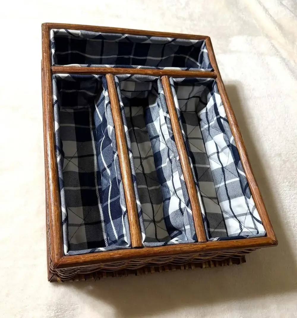 Handmade Wicker Storage Organizer Basket w/ Fabric Lining Compartments